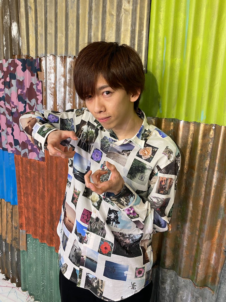 andgames_fes's tweet photo. 4月4日は日曜日でした…すみません😭

アーカイブが視聴できるのは今週日曜までです！
皆さんご注意ください⚠️💜

LINE LIVE-VIWEINGのチケット購入👉
https://t.co/5vy1gYntHp

eXeLABのチケット購入👉
https://t.co/AKl0YvJh3C

#andgames #リョウガ #超特急 https://t.co/E6725tApyt