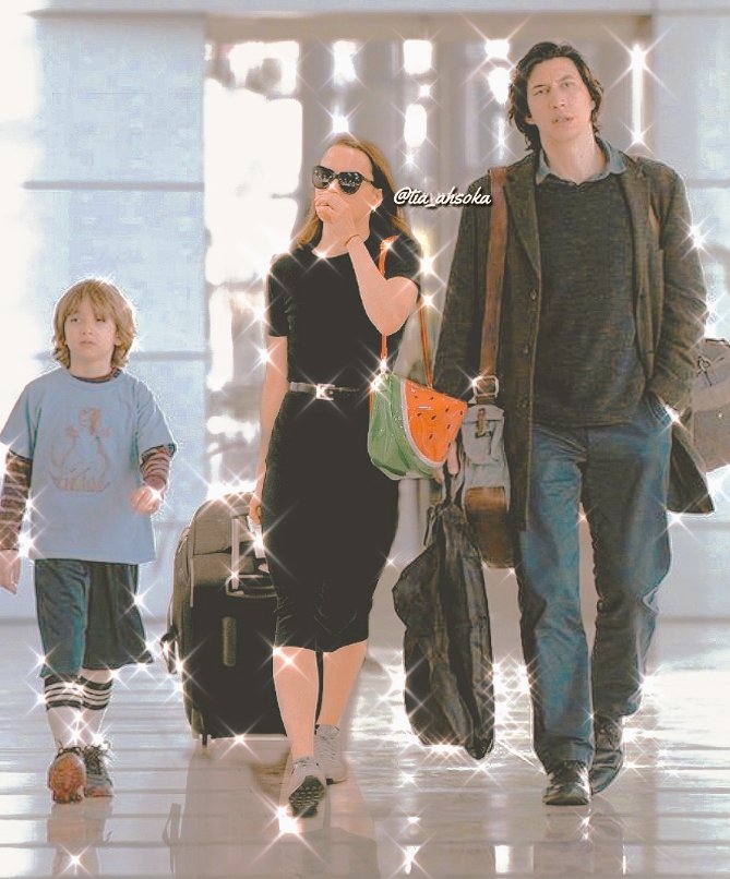 _moonlightArt_'s tweet photo. πΏπβ€ Family
#myedit #reyloedit #reyloaest #reylo #bensolo #rey #adamdriveredit #daisyridley #daisyridleyedit #reyloiscanon #reyloau #reyedit https://t.co/GMjUaz6EIX