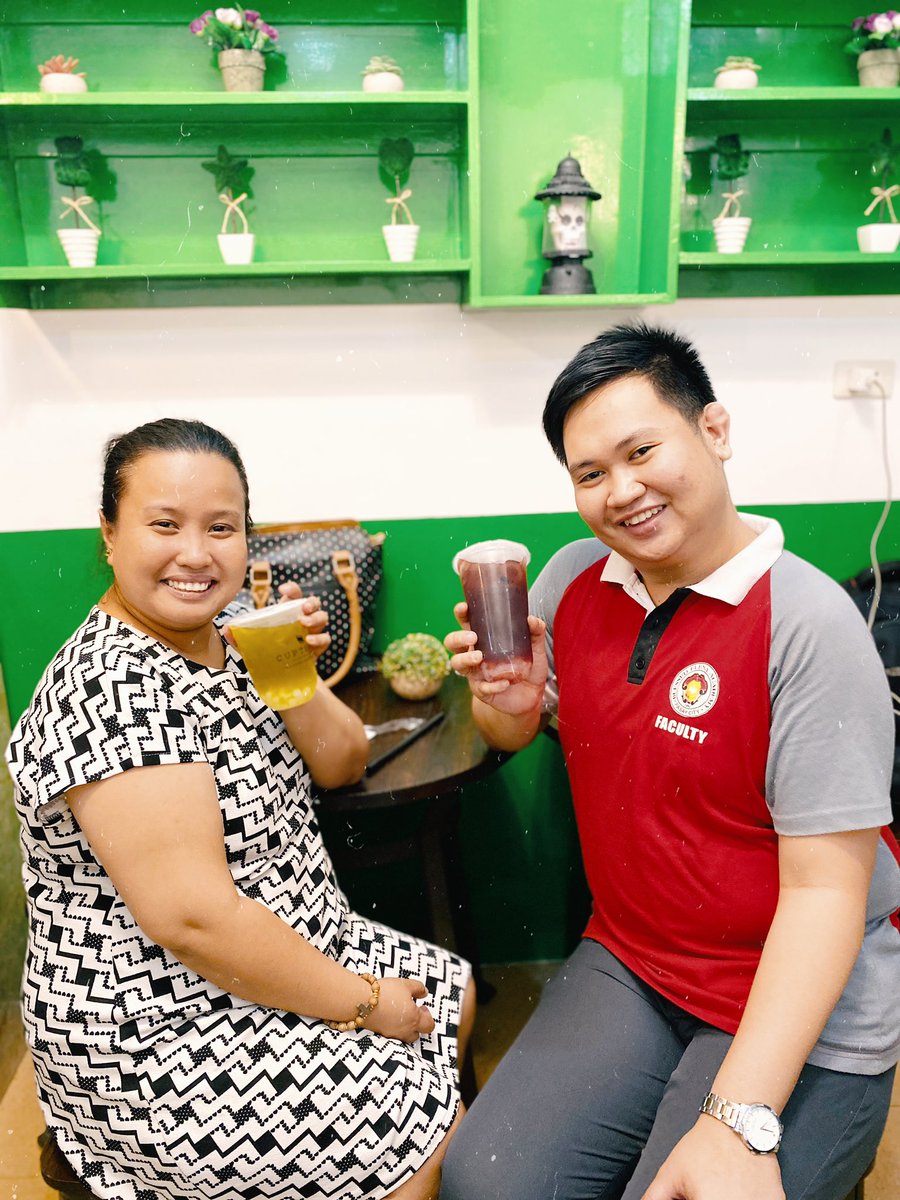 cupteava's tweet photo. Here’s a throwback photo before covid-19. We miss having everyone in our shop. 💚

WE’RE OPEN TODAY! DM US 📲

⏰ ECQ STORE HOURS:

💚PASAY BRANCH: 10AM-6PM
🧡MAKATI BRANCH: 7AM-4PM
#CupteavaMilkteaCafe
#CupteavaPh
#ECQ https://t.co/XA7DleruZX