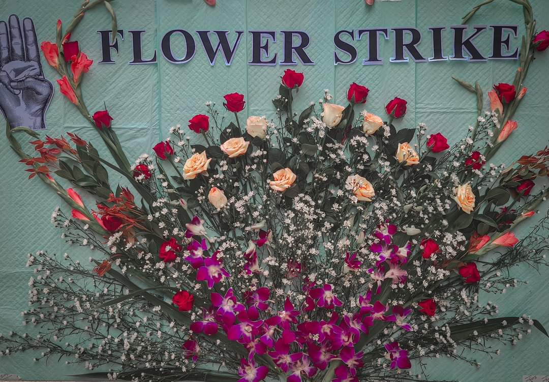 PhyoYati4's tweet photo. Today in Myanmar, “Flower Strike” to honor fallen heroes during spring revolution by placing flowers in public areas.

NEWS SUPPRESSION 
#Apr2Coup
#WhatsHappeningInMyanmar
#InternetShutdown https://t.co/N0wKGsv6h6