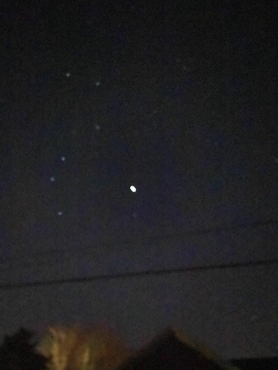 Crosscca444's tweet photo. @Space_Station took your photo the other night... https://t.co/IwhT9cMsrE