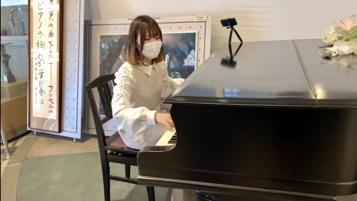 wkmnz's tweet photo. #SpringCome #Yuming 🌸
#春よ来い #松任谷由実
Pianist : @kikichan_piano 🎹
The piano is famous as the Kamikaze pilots played the piano while WW2.
#特攻隊 #月光の夏
#フッペルピアノ
#サンメッセ鳥栖 で♪松任谷由実「春よ、来い」を弾いてみた https://t.co/8LlHWhqLHc @YouTubeより https://t.co/AxNt2JcULg