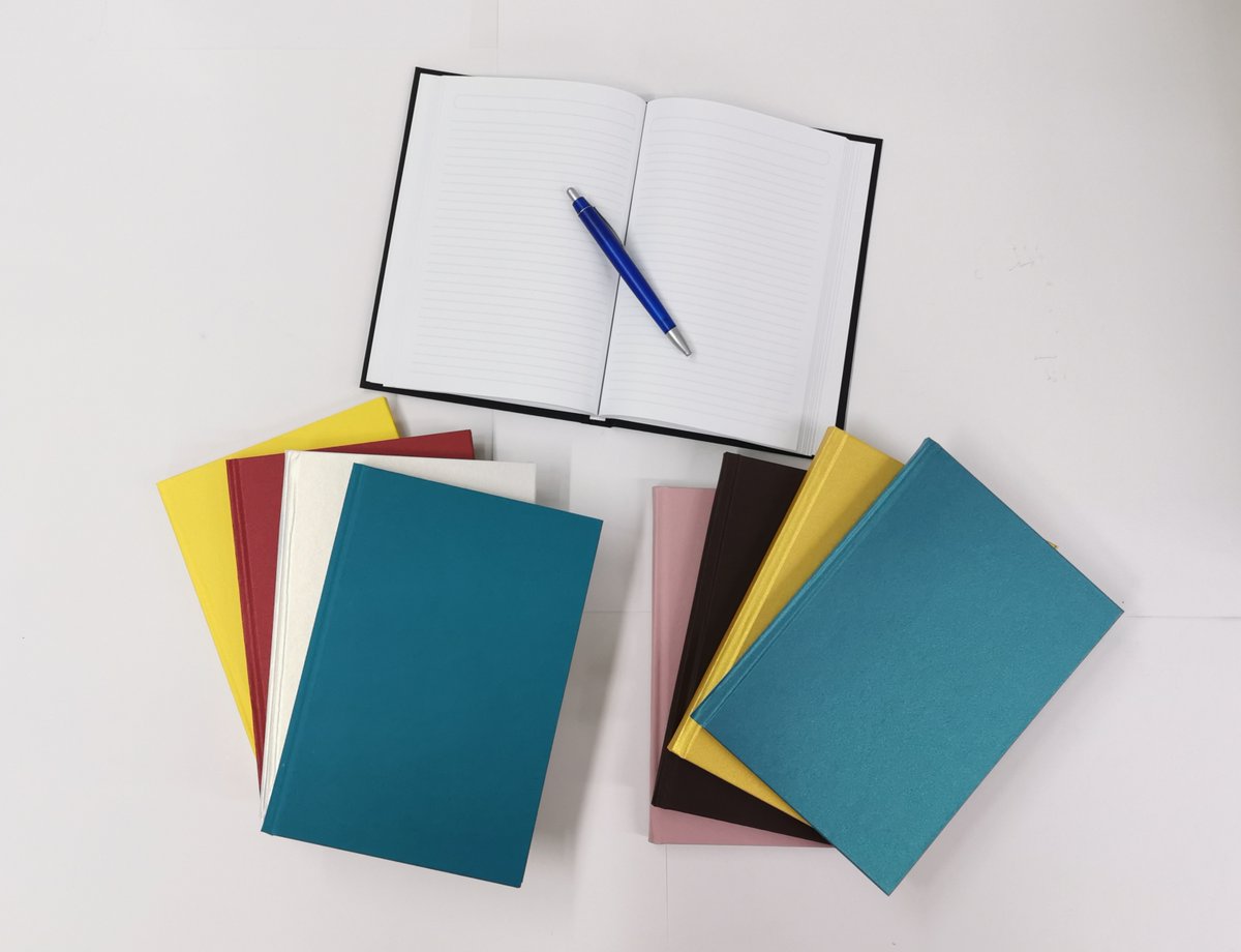 rusepress's tweet photo. Even geniuses take time to work it out.
If you think you never sound as clever as your heroes, take a look in their #notebooks and you'll find out that witty sayings are often not as spontaneous as you might have though. https://t.co/E4WuN8unoI