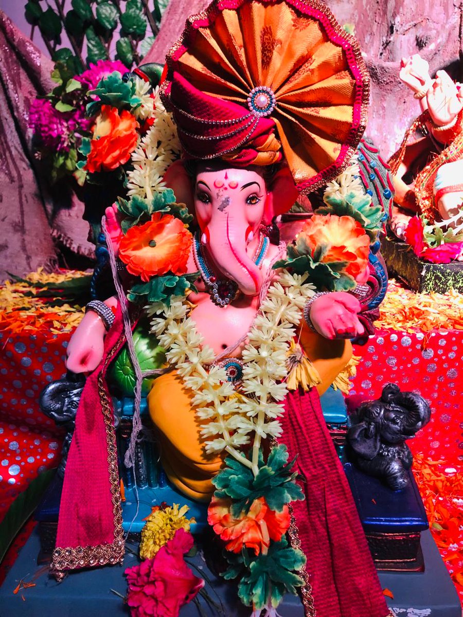 360Ganesh's tweet photo. shree sai sarkar ganesh mandal 2019
opp manish market,Vyara
watch more ganpatibappa at https://t.co/6kouqTe4YA
#shreesaisarkarganeshmandal #vyara #ganeshchaturthi #ganeshutsav #ganpatibappa #ganesha #ganeshdecoration #vyaraganeshutsav2019 #ganpatidecoration #ganeshdecoration https://t.co/453NXLzsdF