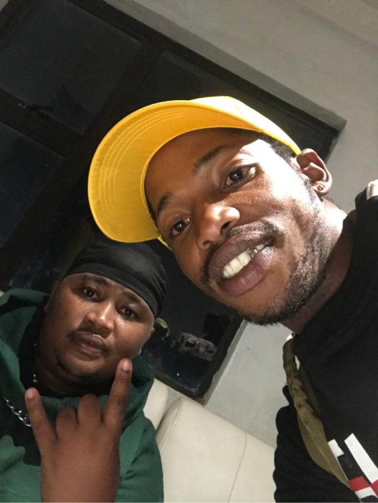 Mello_Nella10's tweet photo. Thanks ka maobane Bro @ImpoloUrbanLounge❤️❤️ wish I could watch you on set again, fucken humble soul❤️❤️ https://t.co/swikj1zG2m