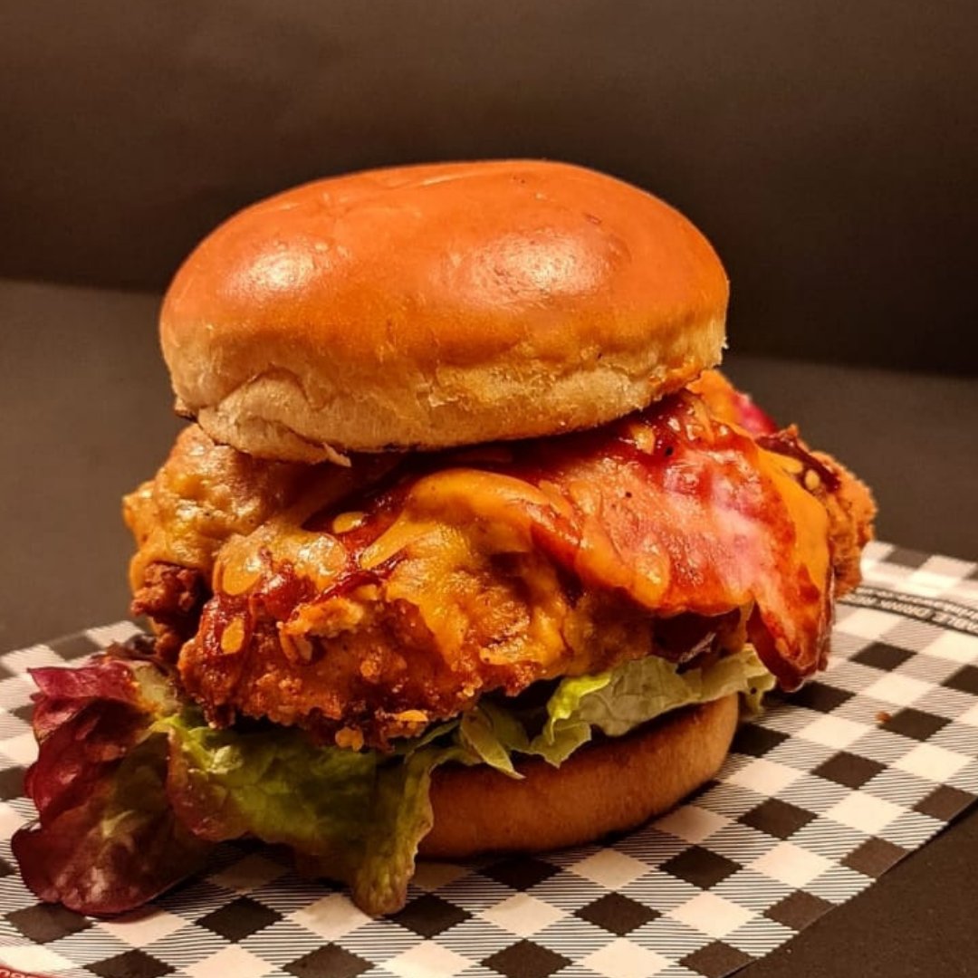 Smoke_ryestone's tweet photo. It's good Friday y'all! Take outs available from 4pm ✌️
Link in bio to order 🔗

#goodfriday #easterweekend #tgif #fridayvibes #fridaynight #weekend #linkinbio #lonestar #food #foodie #foody #foodporn #foodgasm #foodlover #foodpost #staffordshiretakeaways #stoketakeaways #takeout https://t.co/gVjj0xnu3K