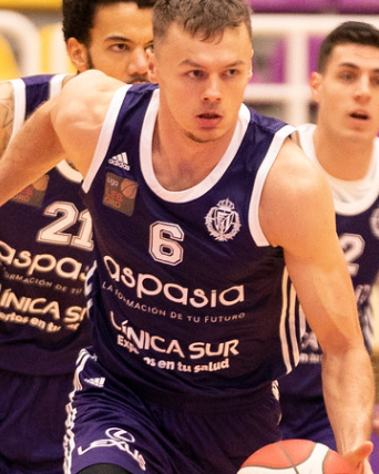 lucentumblog's tweet photo. JUEGO | ¿Cuál es la equipación más bonita de la #LEBOro 2020-21? 

Sigan el hilo para ver las imágenes y votar en todas las eliminatorias

2ª FASE ELIMINATORIA 1: VOTACIONES EN SIGUIENTE TUIT ⬇️ https://t.co/utuvVK9AV9