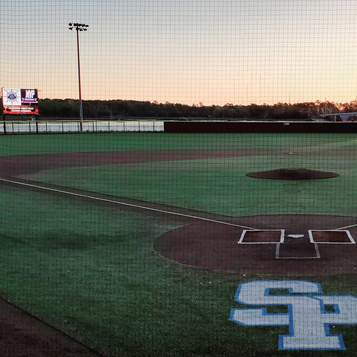 Happy #GoodFriday!
Final Day for <a href="/MVPINTL/">MVP International</a> Training Week. Thanks for visiting and wishing all the players coaches and families the best!
#ShipyardPark #Baseball