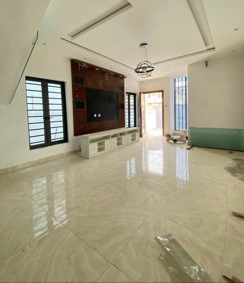 Ifechi_Ezenwaji's tweet photo. 4 bedroom detached duplex for sale.
Location: Ajah.
Price: 75m.

Features:
- Fully fitted kitchen.
- Swimming pool.
- Spacious rooms.
- Security house.

Please retweet.🥺🙏🏾

#Ethereum #EndSARS Vincent Iheanacho Judas Mr P Nathaniel Bassey Zidane Premier League #NSAchallenge USSD https://t.co/3PynywSgS1