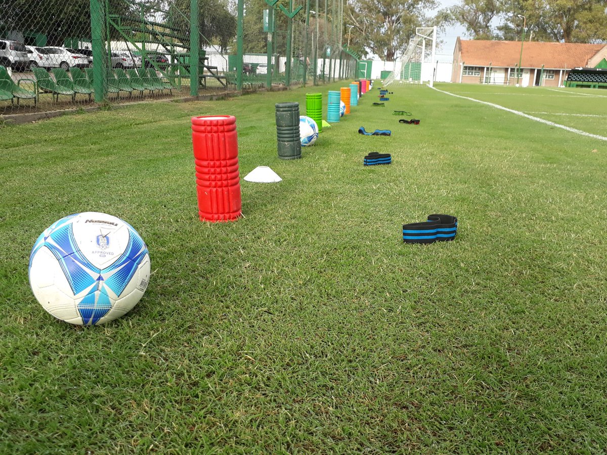 banfieldjuvenil's tweet photo. #RESERVA| Todo listo para la entrada en calor 💪🏼🇳🇬

#VamosTaladro #VamosLosPibes https://t.co/ozLPS2s4OA