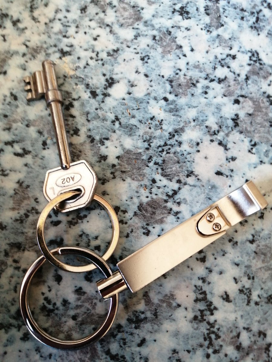 king_monkey911's tweet photo. Found key today around 12.15 in Wrockwardine village, Station Road Road by church @telfordlive could you please retweet. https://t.co/7Swq1fB2wX
