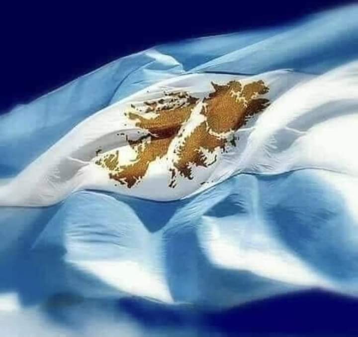 EmanuelNazare11's tweet photo. Son y siempre seran ARGENTINA. https://t.co/Nz6QrMM5iL