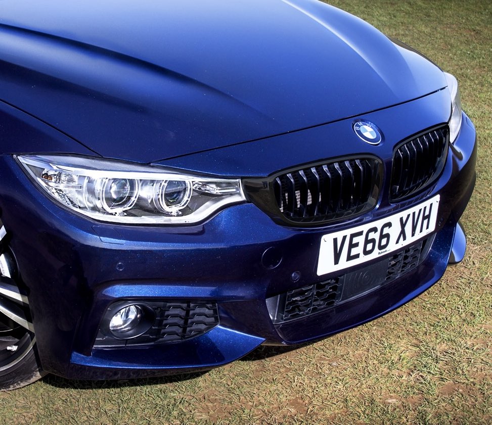 thesupercarsta1's tweet photo. To black grill or not to black grill, that is the question??? π€ #bmw #bmw4series #bmwf32 #bmw430d #mperformance #mperformanceparts #mperformancegrill #bmwfan #bmwowners https://t.co/8MdFnEFa1l