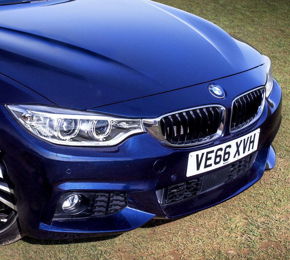 thesupercarsta1's tweet photo. To black grill or not to black grill, that is the question??? π€ #bmw #bmw4series #bmwf32 #bmw430d #mperformance #mperformanceparts #mperformancegrill #bmwfan #bmwowners https://t.co/8MdFnEFa1l