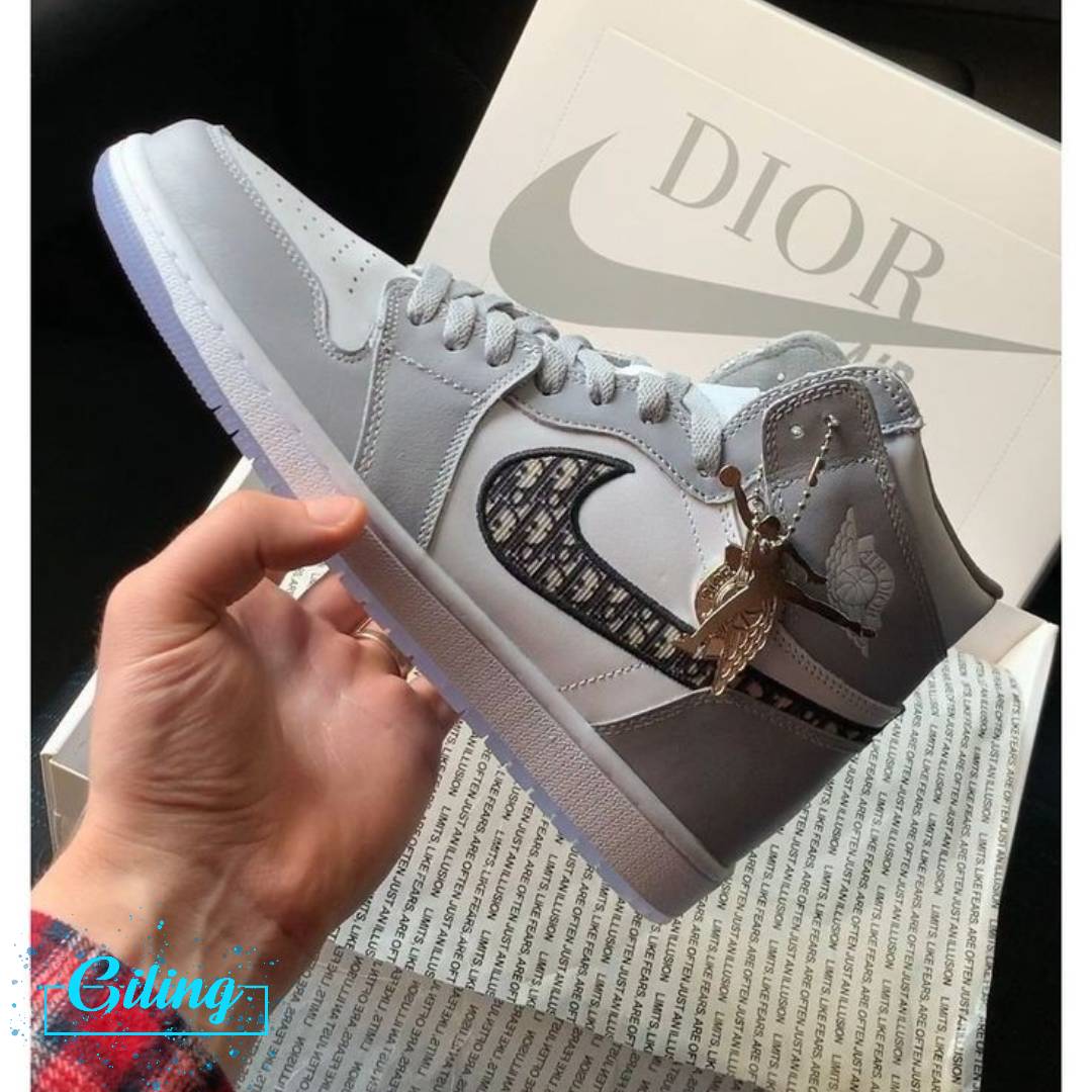 gilingofficial's tweet photo. Dior Air 🖤

Giling Official

#gilingofficial #giling
#shoes #shoestyle #luxuryshoes #iloveshoes #shoesshop #shoesonline #shoeslove #sneakers #sneakersforsale #sneakerslover #sneakersonline #footwear #style #urban #fashion #streetwear #diorair #nike https://t.co/tmco8FAeOk