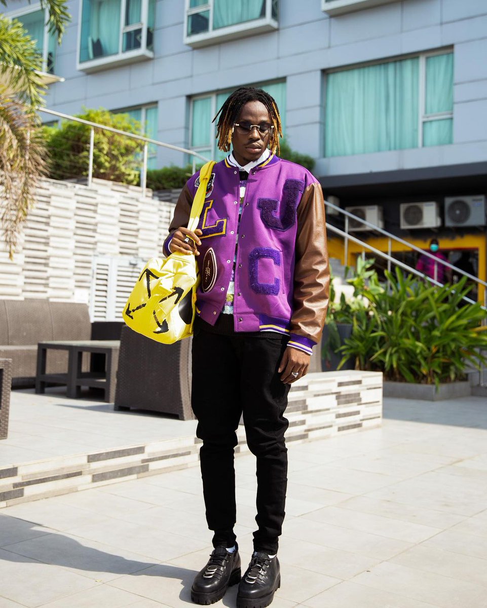 FireboyGallery's tweet photo. 📷🚀 https://t.co/ibZ73TI9b9