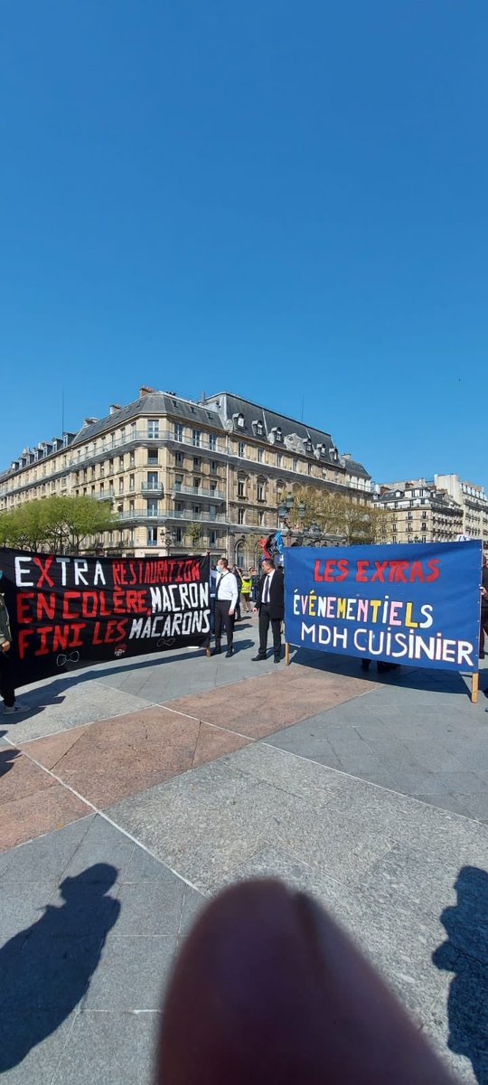 LaFMITEC's tweet photo. #occupationpartout #vendredidelacolere 
#intermittentsdelemploi #cddu #RHEC
✅Les OUBLIES du Quoi qu’il en coûte mobilisés jq:
➡️Retrait #RAC
➡️Aide immédiate pour ceux en rupture de droits
➡️Prolongation #annéeblanche + élargissement à tous
@Elisabeth_Borne @BrunoLeMaire @afpfr https://t.co/M4XgTU4yAQ