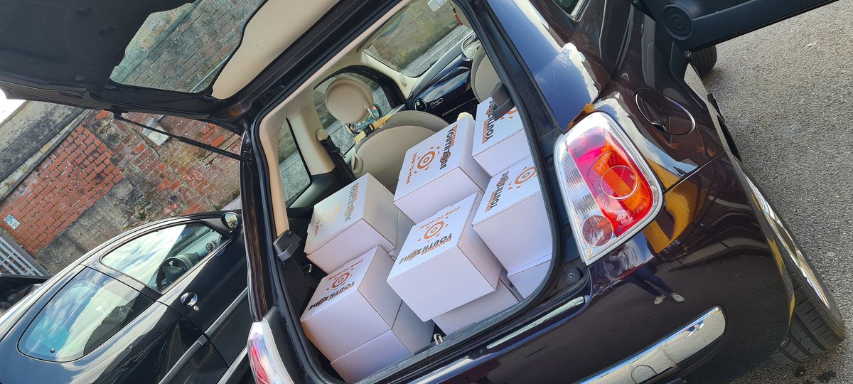 GillySeville's tweet photo. All the @NigelHaworth @blackburnyz #zonetohome boxes safely delivered. Wishing all the members, Patrons and supporters a very Happy Easter 🐣 https://t.co/Ajbi7AZfmc