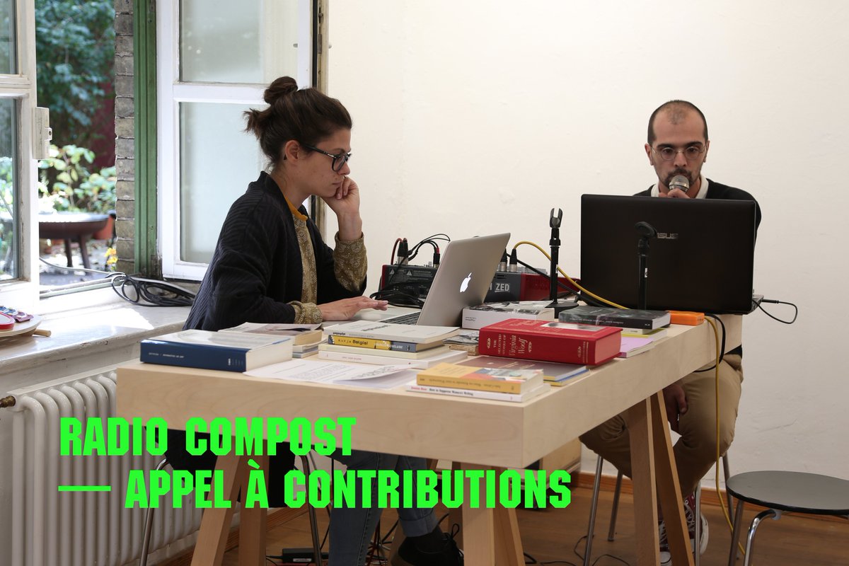 FRUCTOSEdk's tweet photo. 📢 RADIO COMPOST — Appel à contributions🎙
Dans le cadre de la publication #Compost et de l'exposition du #cubedelecture devant la #BIBDunkerque, #MarieLécrivain invite #DavidLeSimple à créer une #émissionderadio en écho au #colportage, au circuit d'échange et à la #transmission. https://t.co/xT7QT5nvm6