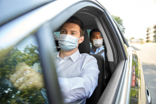 AMweb_nl's tweet photo. Aanpassen autopolis aan ‘corona-kilometers’ kan bijna 400 euro schelen: Bijna 70% van de automobilisten heeft sinds het begin van de coronacrisis minder kilometers gemaakt, maar slechts 5% heeft zijn autoverzekering aangepast op het veranderde rijgedrag.… https://t.co/fXz6NLy6VE https://t.co/mvdNXucNz6