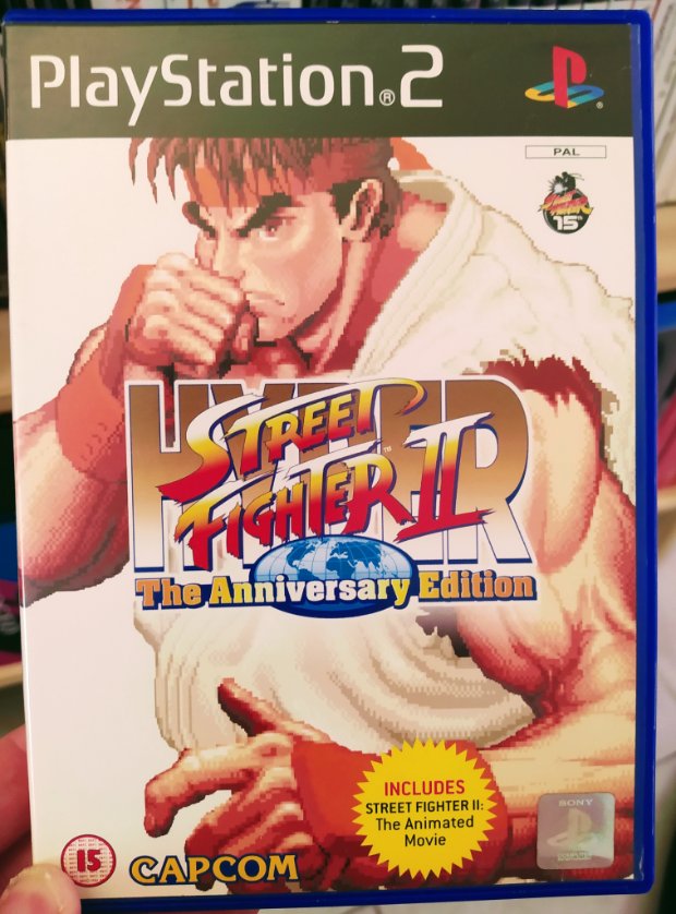 Ginko_______'s tweet photo. Moi essayant de m'auto convaincre de commander une รฉniรจme version de Street Fighter II :
"Ouais...Mais tu savais que dans cette version ya la rรฉinstru des musiques de la 3DO ?? C'est mega rare!!
- Bon ok, j'achรจte"
#Hyperstreetfighter2
#15thAnniversaryEdition
#PS23Chapter12 https://t.co/I85G5cUFop