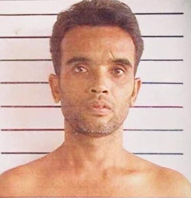 ประหารชีวิต "สมคิด พุ่มพวง" ฆาตกรต่อเนื่อง ฆ่ารัดคอหญิงวัย 51 ปี เหยื่อรายที่ 6 ปลายปี 2562 ทั้งที่เพิ่งพ้นโทษจำคุกตลอดชีวิตมาจากคดีฆ่า 5 ศพ พอพ้นคุกได้ 6 เดือนเศษ ก็มาก่อคดีล่าสุดนี้ // ศาลจังหวัดขอนแก่น จึงพิพากษาให้ประหารชีวิตเพียงสถานเดียวเท่านั้น