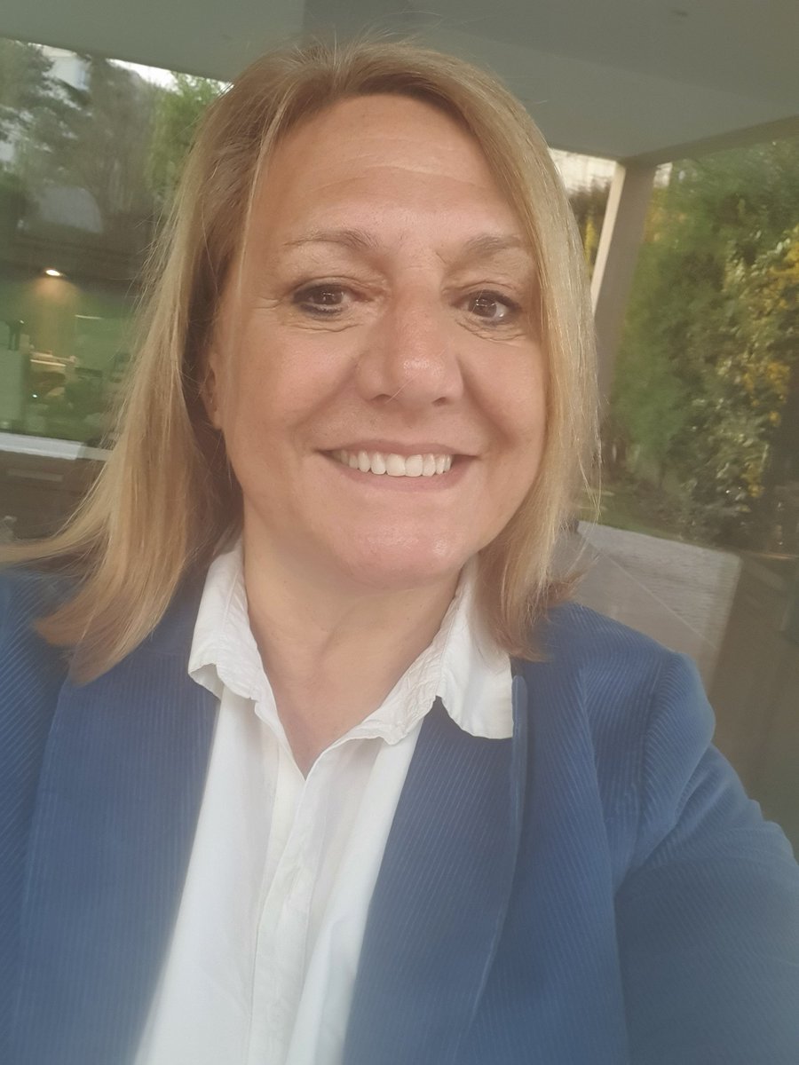 florence_ropion's tweet photo. Journee de l'autisme 💙. Je soutiens cette cause. Les troubles du neuro-développement touchent 5 % de la population, soit environ 35 000 naissances par an, selon la HAS. 
#Handicap #diversiteetinclusion @FranceTrue
#TousEnBleu #changeonsladonne https://t.co/CC39VSnAyJ