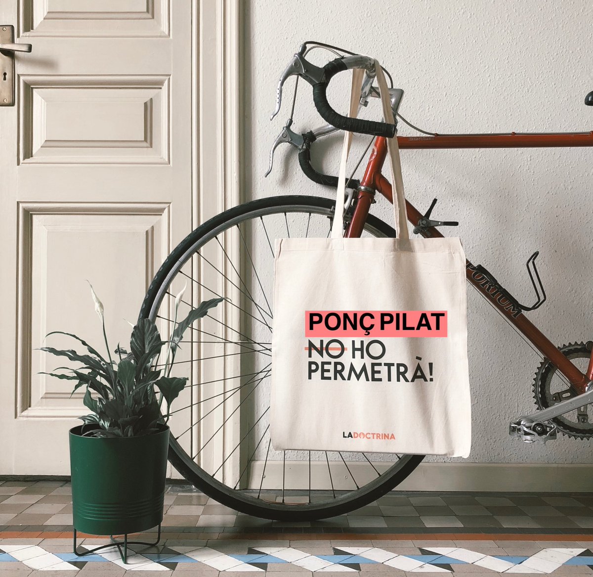 La Doctrina tweet media