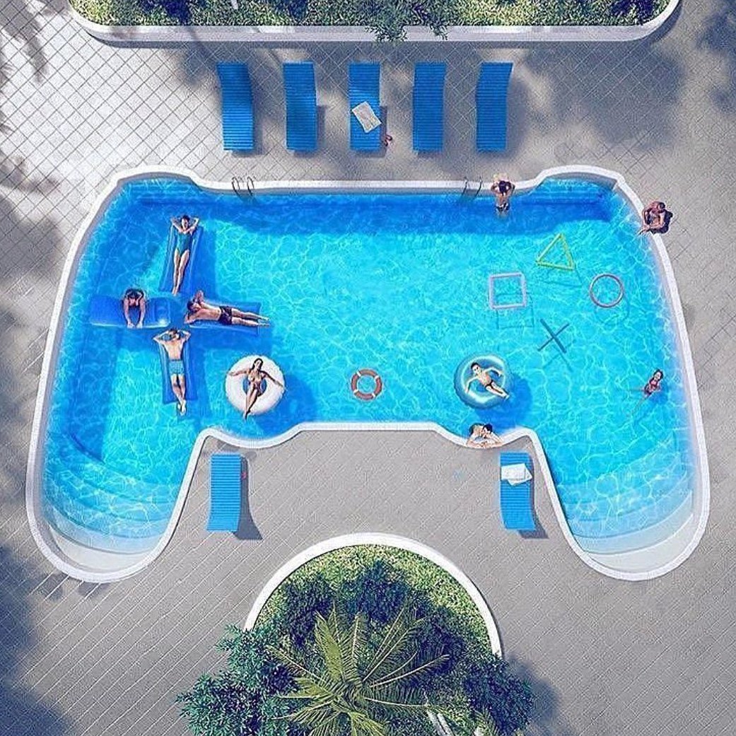 StogaGame's tweet photo. Swimming in gaming controller. https://t.co/x1w9b1owpH