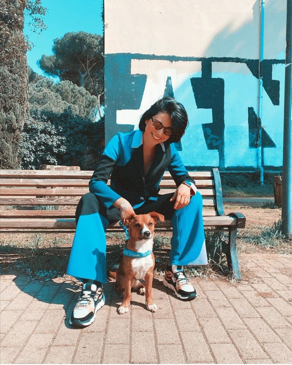 MariaRi43592190's tweet photo. La classe e l'eleganza di @AriaAngi in uno scatto π₯°πΆπ #giordanaangi #ariaangi #cosedacani #loveislove #lovefordog @giordanaangi https://t.co/pYHcqjWH2l