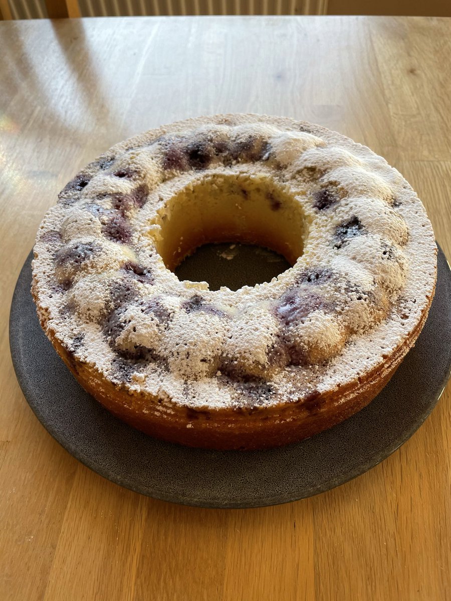 Lemon &amp; Blueberry Bundt Cake #bronteathome #scandikitchen