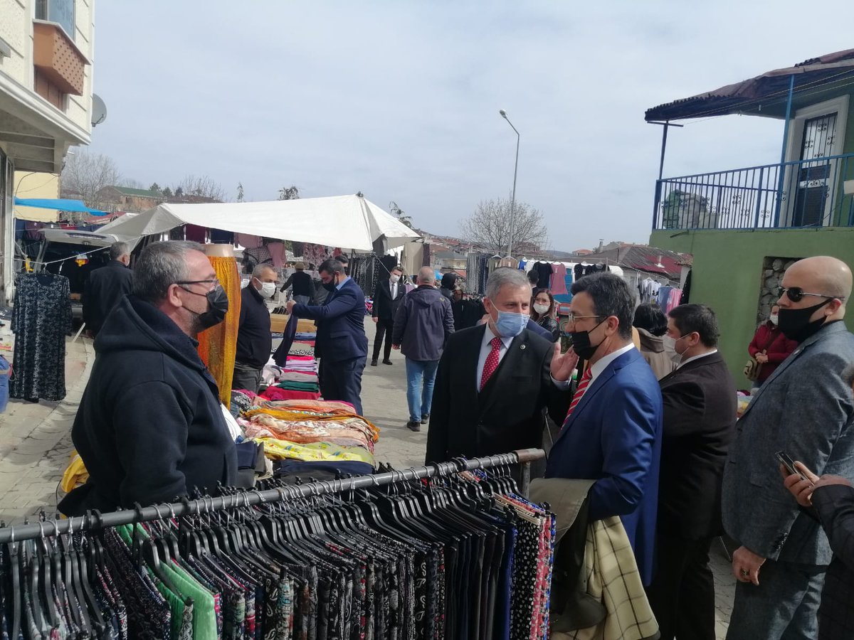 Glckprt's tweet photo. Gelecek Partisi Demirköy 1.olağan kongresi saat 14.30 da başlayacaktır.Kongre öncesi Genel Başkan Yardımcısı sayın Selçuk Özdağ eşliğinde esnaf ziyareti yapılmaktadır .. https://t.co/kMXhlTnNve