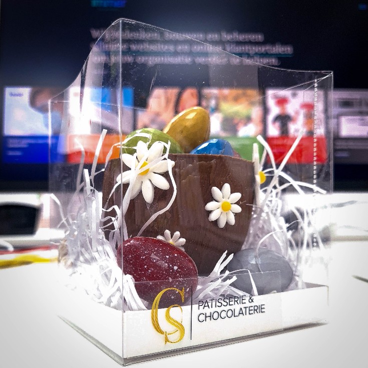 Wij wensen iedereen een heerlijk paasweekend! Wij gaan van deze heerlijke en prachtige verrassing smullen! 

#pasen #easteregg #chocola #paasweekend

Heel veel dank aan CS  Patisserie &amp; Chocolaterie!