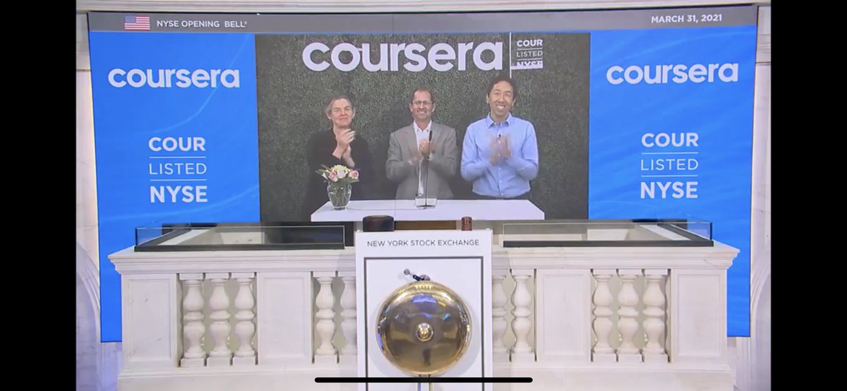 never imagined i would see my profs <a href="/DaphneKoller/">Daphne Koller</a> (CS228) and <a href="/AndrewYNg/">Andrew Ng</a> (CS229) on stage with balloons like this! so delightful, congrats!