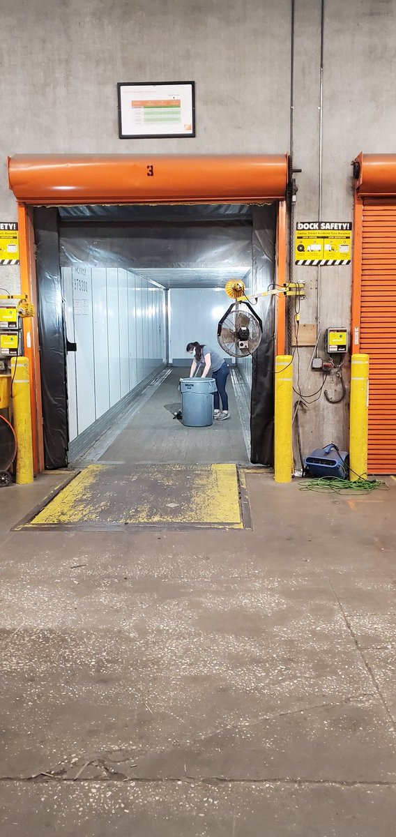 Marriott0257's tweet photo. Captured Uli sweeping the empty trailer after we were done with the 2nd unload, pure awesomeness!!! Thanks Uli! #thd257 #letsdothis @hd0257 @BrittanyTHD @CrickettSurls @garydemarinis https://t.co/Egnr0YKZ84