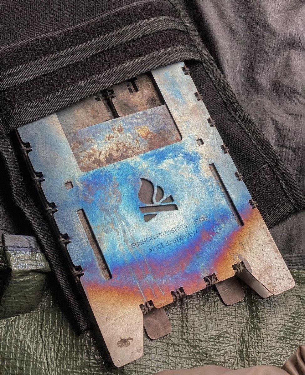 Bushcraft Essentials tweet media