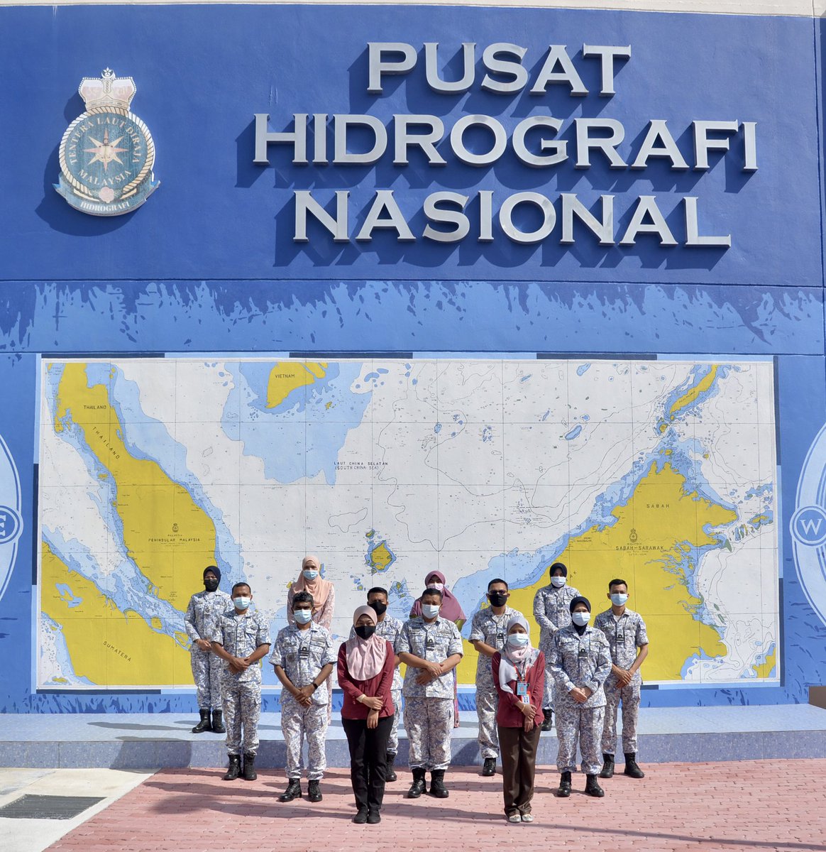 NatHydroCentre's tweet photo. Pengauditan Pengurusan Projek Di Bawah Pakej Rangsangan Ekonomi (PRE) &amp; Pakej Rangsangan Ekonomi Rakyat (PRE PRIHATIN) bagi Pusat Hidrografi Nasional oleh Bahagian Audit Dalam dan Siasatan Am (#BADSA) telah selesai pada hari ini.

#Kesiapsiagaan
#BerkhidmatUntukNegara https://t.co/HvAcar9J76