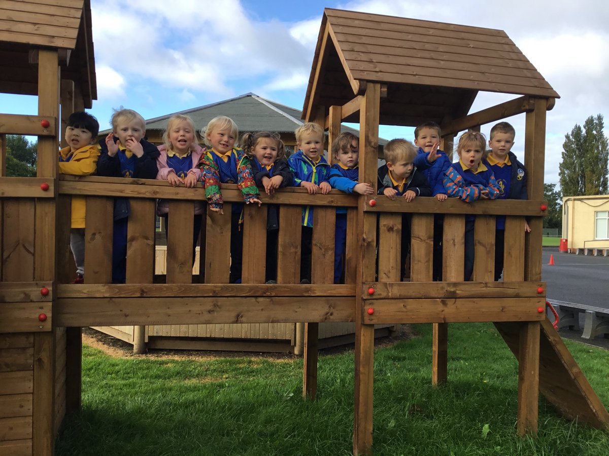 mcbdowney's tweet photo. We celebrated the wonderful story of Christβs death & resurrection for our Easter Assembly. We also celebrated the return of pupils & their amazing fundraising efforts for @comicrelief
We look forward to an exciting summer term of learning and fun!
#learning
#learninginthesun https://t.co/ot8lXSz8WE