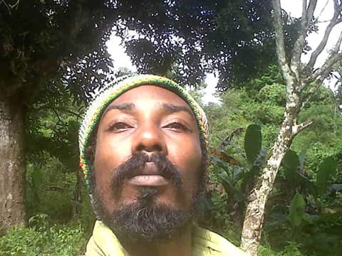 gloxgoldnchildr's tweet photo. I giva Eva 🔥🔥🔥 #Praise to da #MostHigh #Jah #Rastafari #AlwaysKing & #EvaLiving #force #HIM #EthiopiaPrevails #EWFinc @RastafariM #GLOXRECORDS #GLOXMC @Freshent_CA @Gloxmc @gloxgoldnchildr @EWFHeadquarters #Ethiopia #Africa my #Origin #ONELove y'all #PutJahFirst 🌴☀️💯 https://t.co/Vfw0v6hUgx