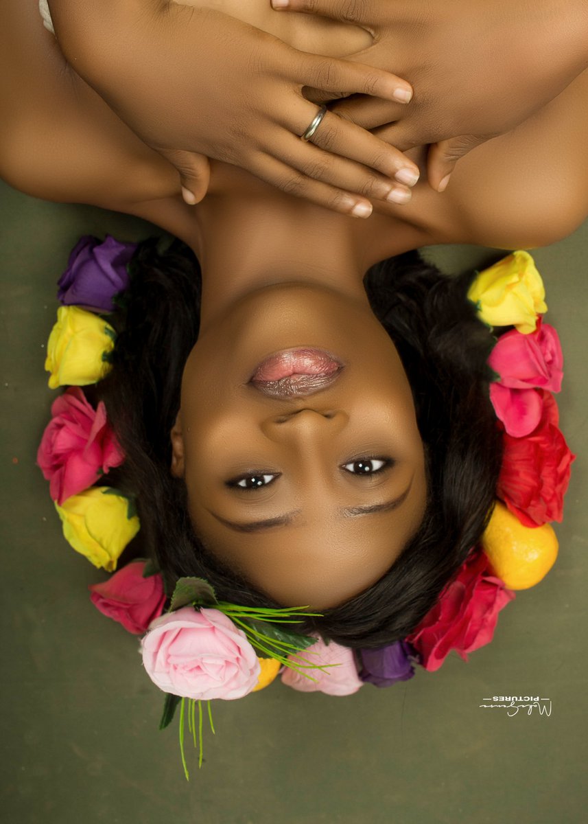 charizdeoye's tweet photo. Got this msg from @vbankng  and it really made me feel loved🥺... Thank so much, happy birthday to me, say a word of prayer for me🥰...@DONJAZZY my bday gift o🥺😂 https://t.co/EC58w35dN0