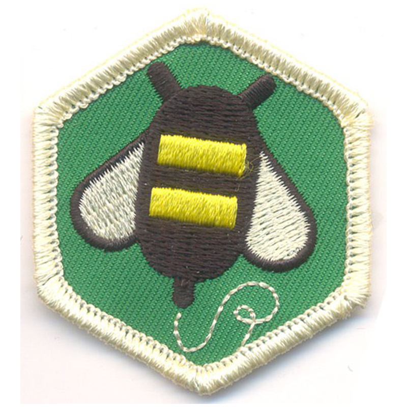 little bee~😍😍
#embroiderypatches
#bee
#cutepatches
#custompatches