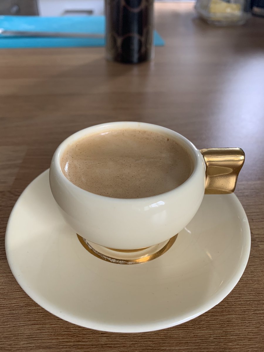 neilhwilliams's tweet photo. 1/4 Today’s espresso, is a Papua New Guinea Kenta, grown around Goroka in the Eastern Highlands. Small farmers in NG tend to grow the coffee alongside other subsistence crops, in ‘coffee gardens’ with as ...
#villeroyboch
#artdeco
#papuanewguineacoffee
@redber_coffee
#robj https://t.co/SKIN5ACr3c