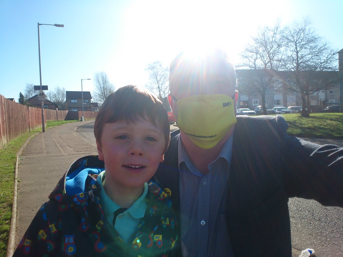 Bob Doris (@bobdorissnp) on Twitter photo Lovely morning out and about with my top activist in Summerston today <a href="/Maryhill_SNP/">SNP Maryhill & Springburn Branch</a> #BothVotesSNP Lovely morning out and about with my top activist in Summerston today <a href="/Maryhill_SNP/">SNP Maryhill & Springburn Branch</a> #BothVotesSNP