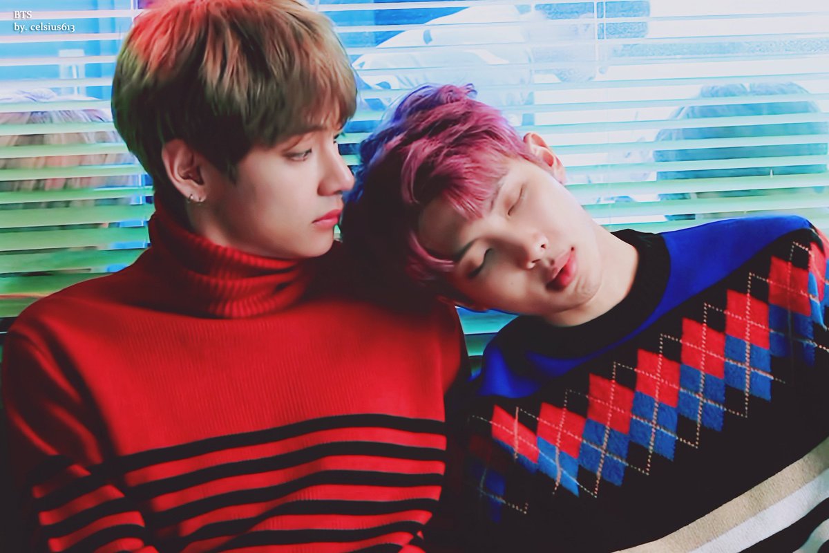 Rapline_V's tweet photo. 내가 좋아하는 비총

1. 봄날 랩비 https://t.co/fr5loipXoi