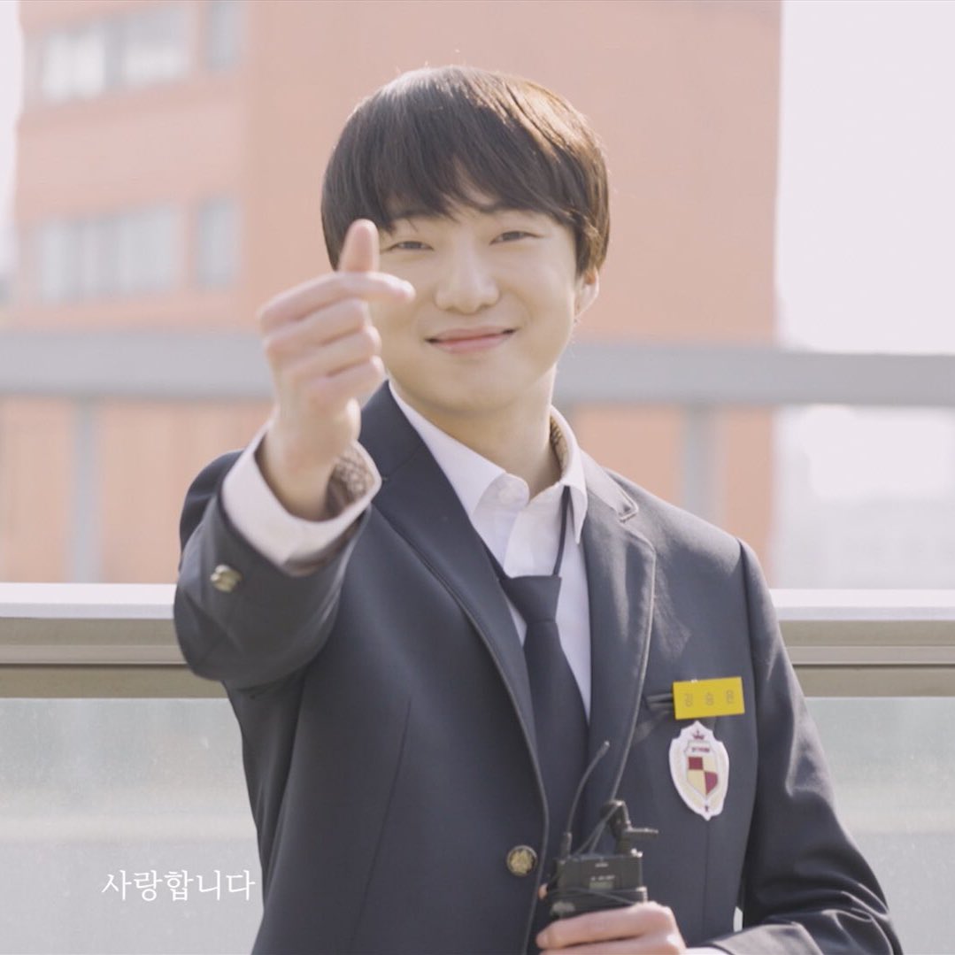 wn_caramel_'s tweet photo. 🥰🥰🥰🥰 #강승윤 https://t.co/iPQTjpnG50