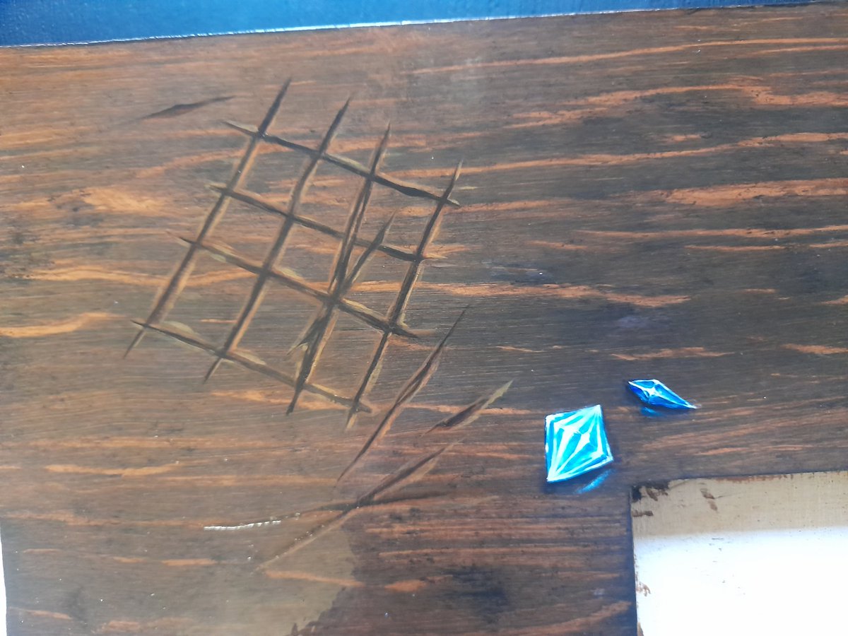 Apispaintbrain's tweet photo. 2/3 - its honestly been a process, I'm so happy to have done it despite it taking blood sweat and tears. Once the last layer of varnish and the felt for the dice trays are on, its completely done #nerdart #havingfunagain #trompleoil https://t.co/M7TQKJOFOP