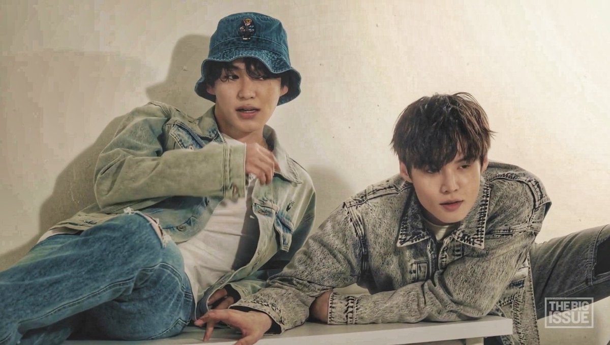 yoonlangyoon's tweet photo. the couple I always love 💙💛
🥺♥️ #ChanJun #SeChan couple of #VICTON 💙💛
#HEOCHAN #LIMSEJUN #빅톤 https://t.co/uKnCXeWOzN