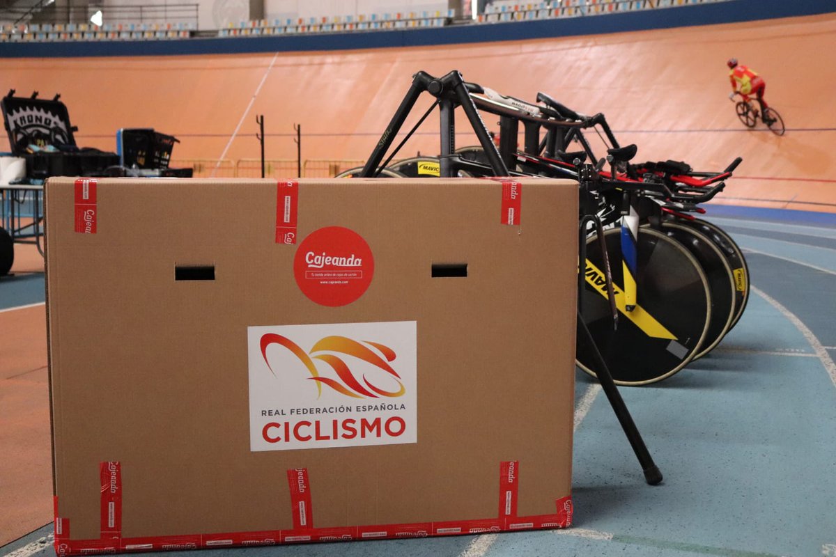 Real Federación Española de Ciclismo tweet media