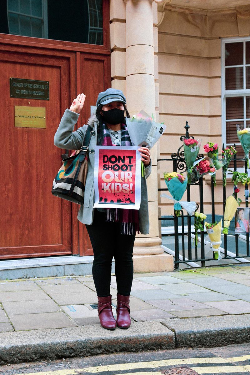 Blessing07's tweet photo. CRPH supporters UK Demonstrations against the Myanmar military terrorist group in front of Myanmar Embassy London. 
#RejectMilitaryCoupInMyanmar 
#SaveMyanmarDemocracy https://t.co/A9Q718gn7e