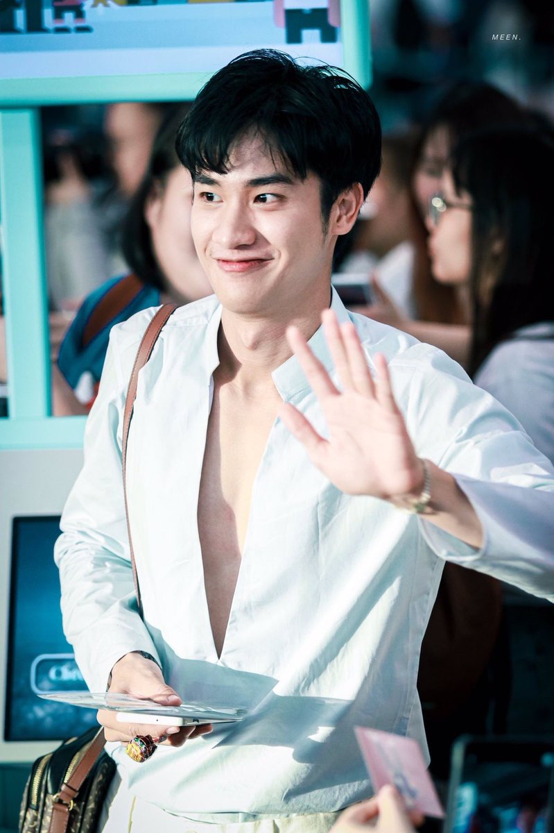 TTawan_Int's tweet photo. Happy Friday 💙

Are  you ready to say HELLO to the weekend? 😉

📸 CTTO

#Tawan_V https://t.co/gT6lWSsu7y